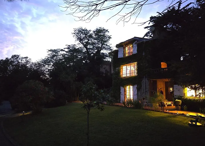 بيت للعطل Chateau De Pys Latrape