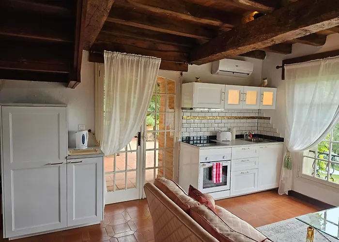 Feriehus Chateau De Pys