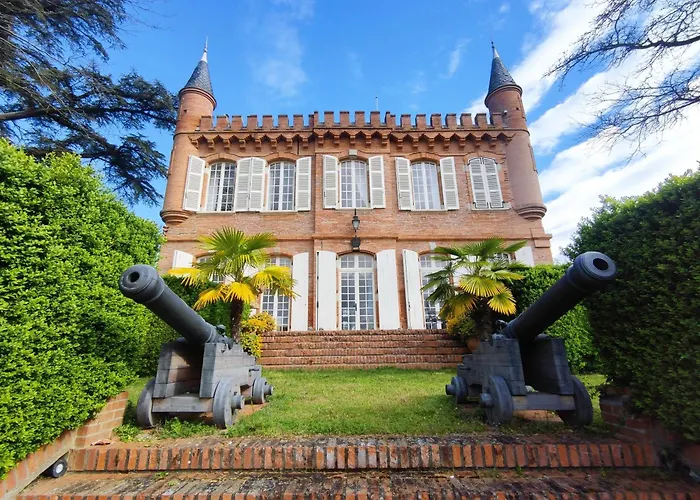 Feriehus Chateau De Pys *